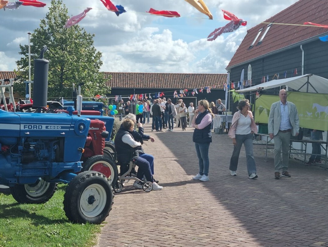 Opening De Kleine Duiker