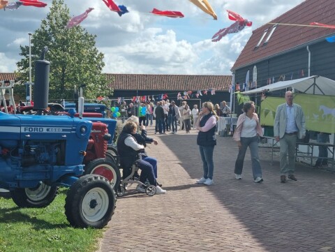 Opening De Kleine Duiker